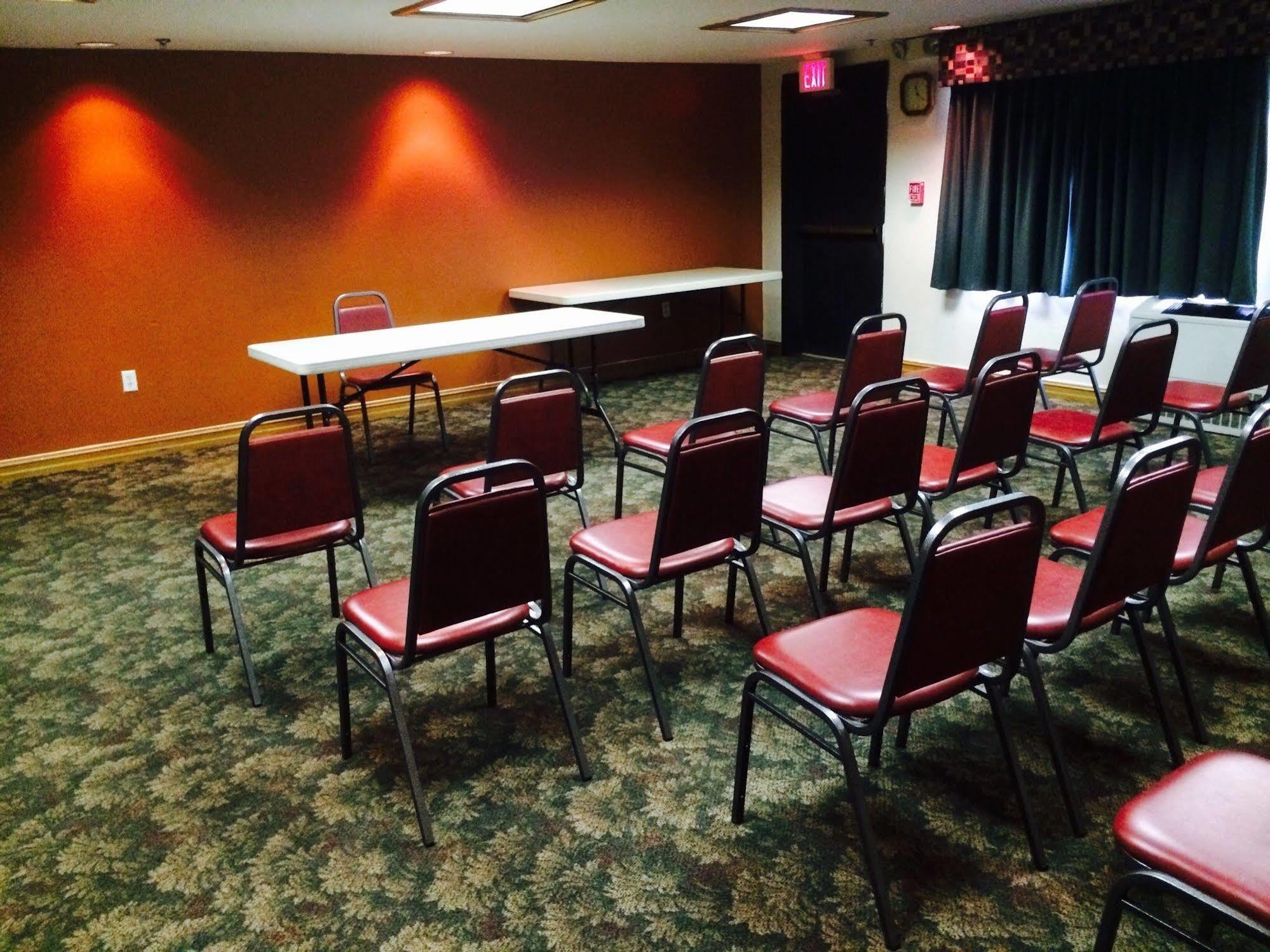 Regency Inn And Suites Stilwell المظهر الخارجي الصورة